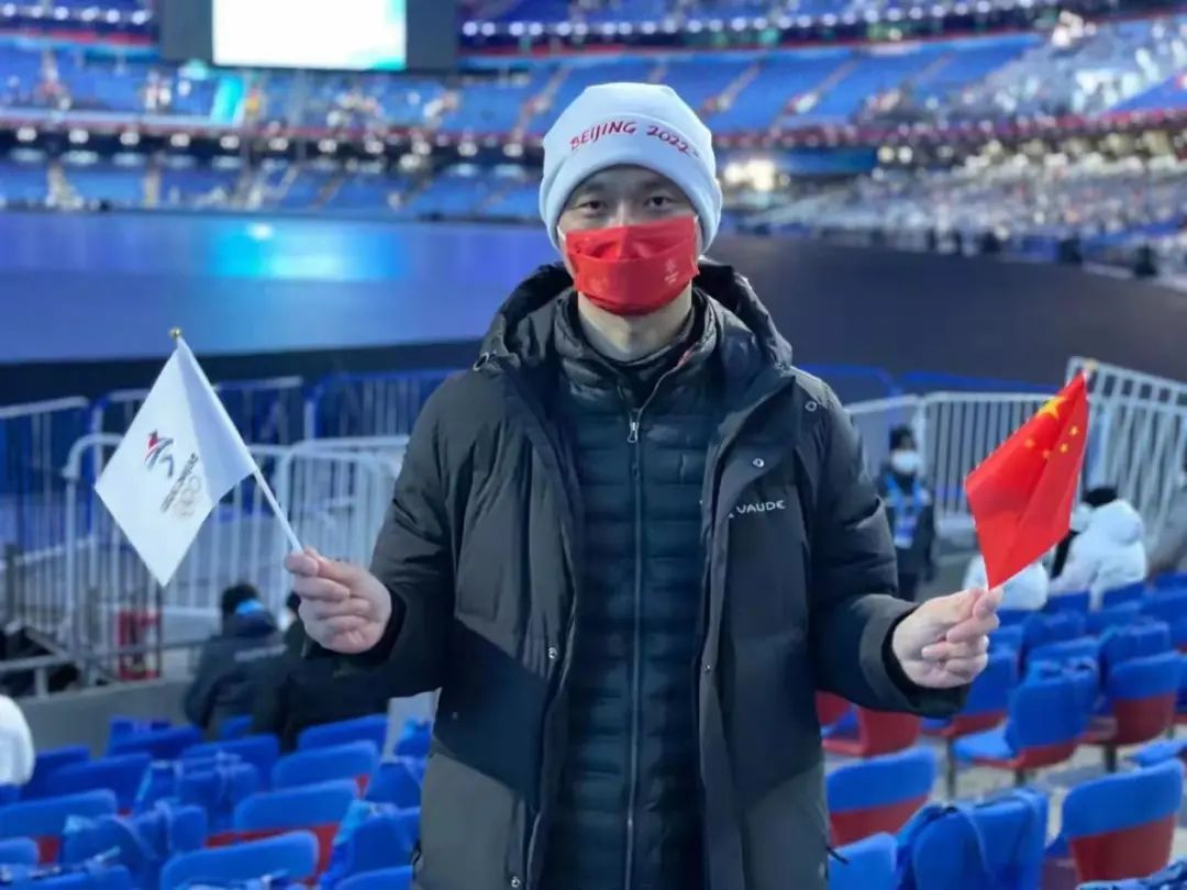 冬奥会中国队口罩图片图片
