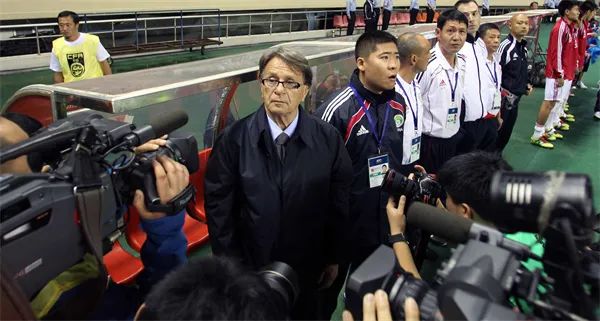 布拉泽维奇 周国强 摄（下同）