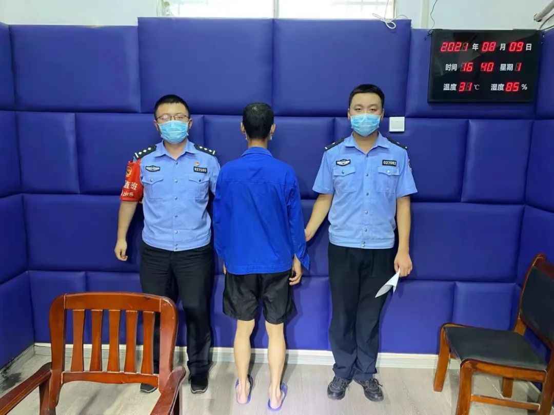 强行冲卡违反防控规定江西多人被拘留