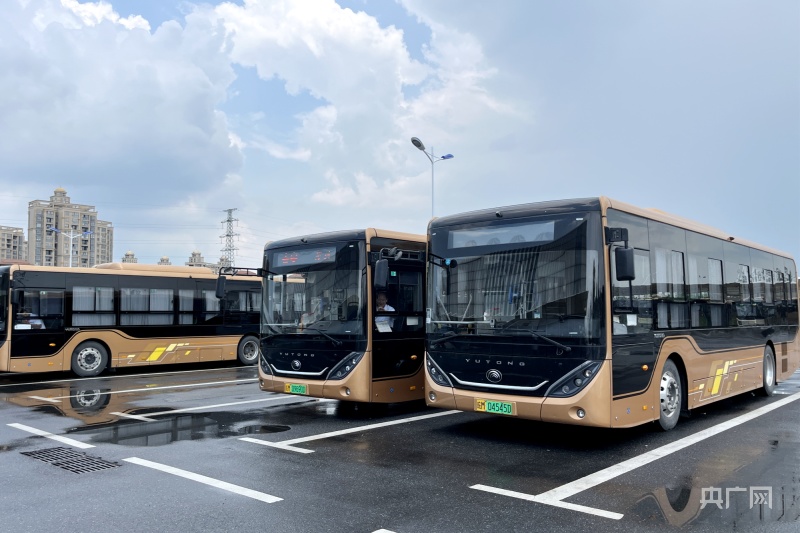 安徽城际公交起火事件追踪:车内监控或难恢复 线路终点已调整