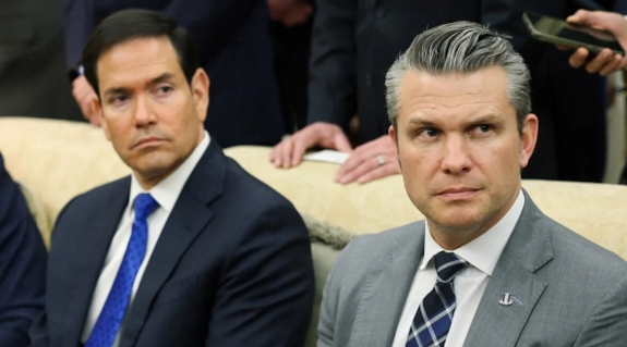 鲁比奥（左）和赫格塞思 资料图 图自外媒