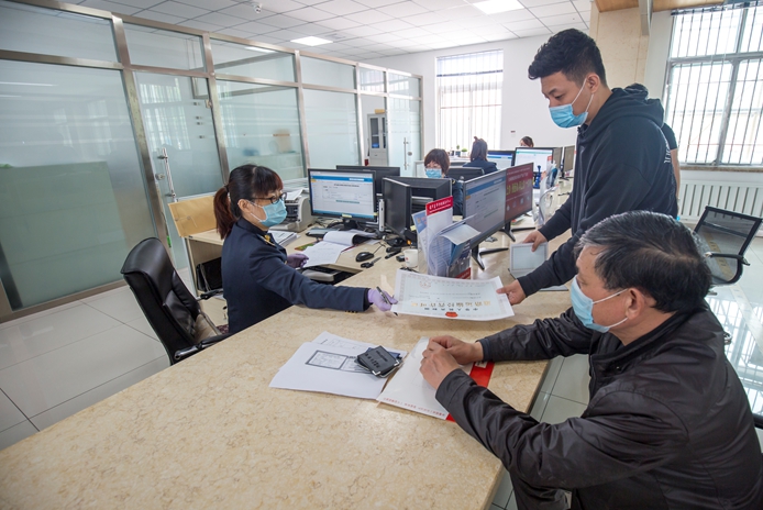 疫情期间工作“不打烊”