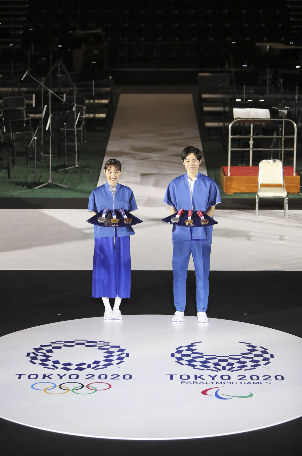 东京奥运会倒计时50天颁奖音乐服装和领奖台亮相