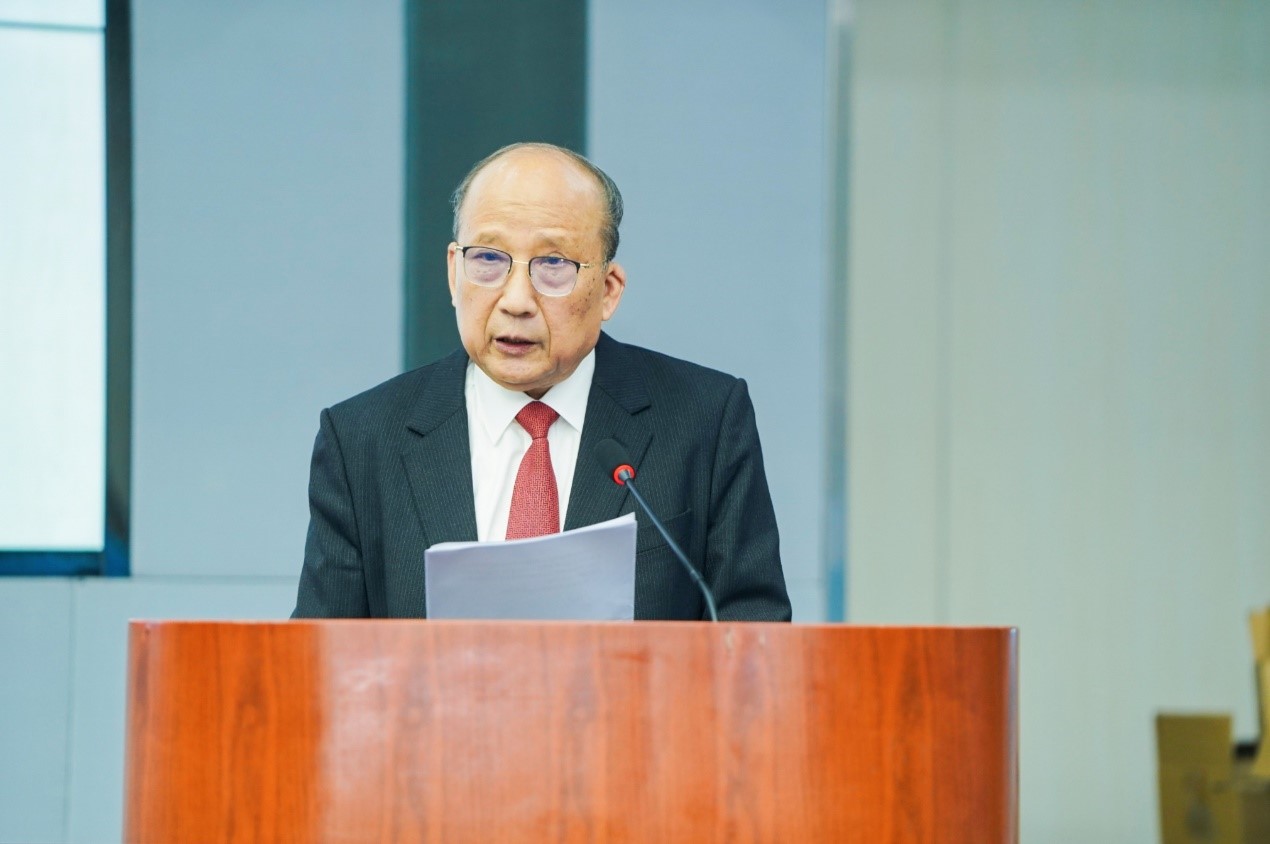 前中国驻摩洛哥大使程涛做主旨演讲