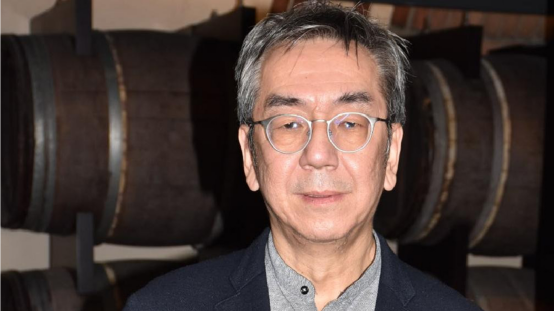 陶杰自曝在英国被服务员怠慢感叹沦落到叫碗乌冬面都没筷子用