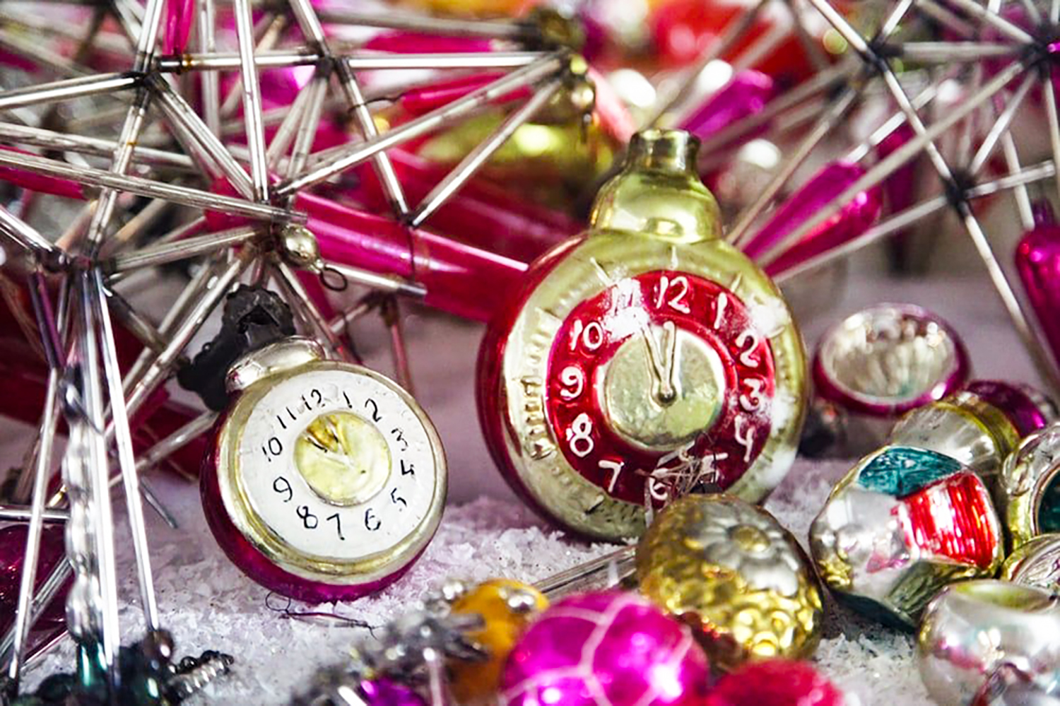 苏联时钟型挂装饰