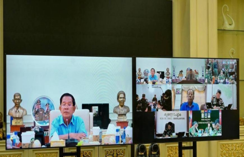 图为洪森24日在社交媒体账号发布的图片