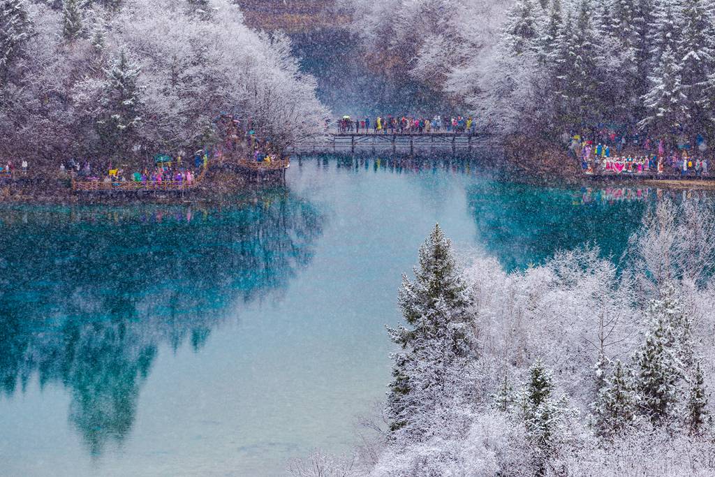 九寨沟春分雪景图片