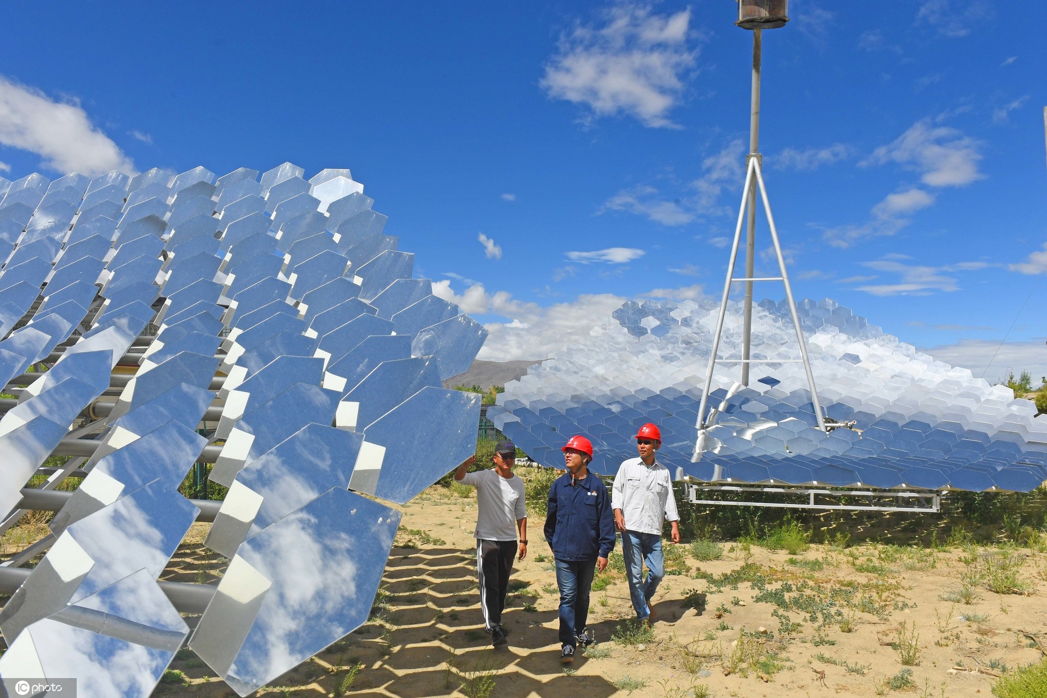 西藏首座多碟共焦塔式聚光集热器在山南建成使用