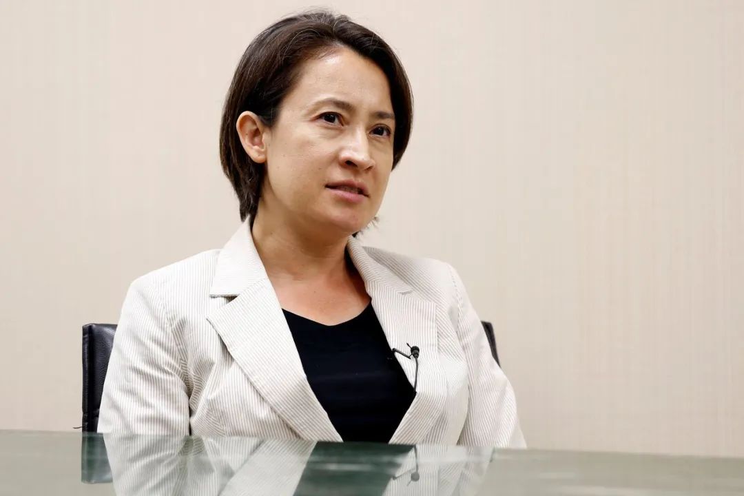 补壹刀:疫情暴发岛内人心惶惶,台湾青年提了个意外建议