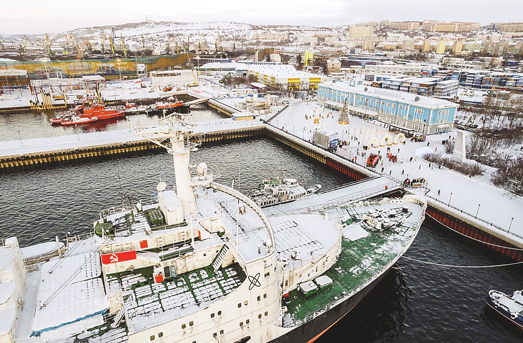 摩尔曼斯克港口的“列宁”号核动力破冰船
