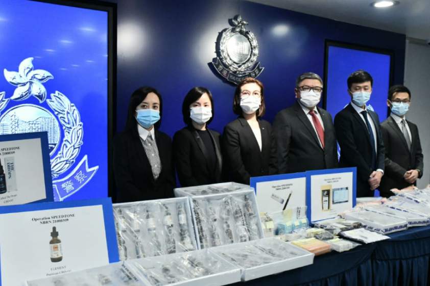 香港警方展示查获物品。图源：港媒