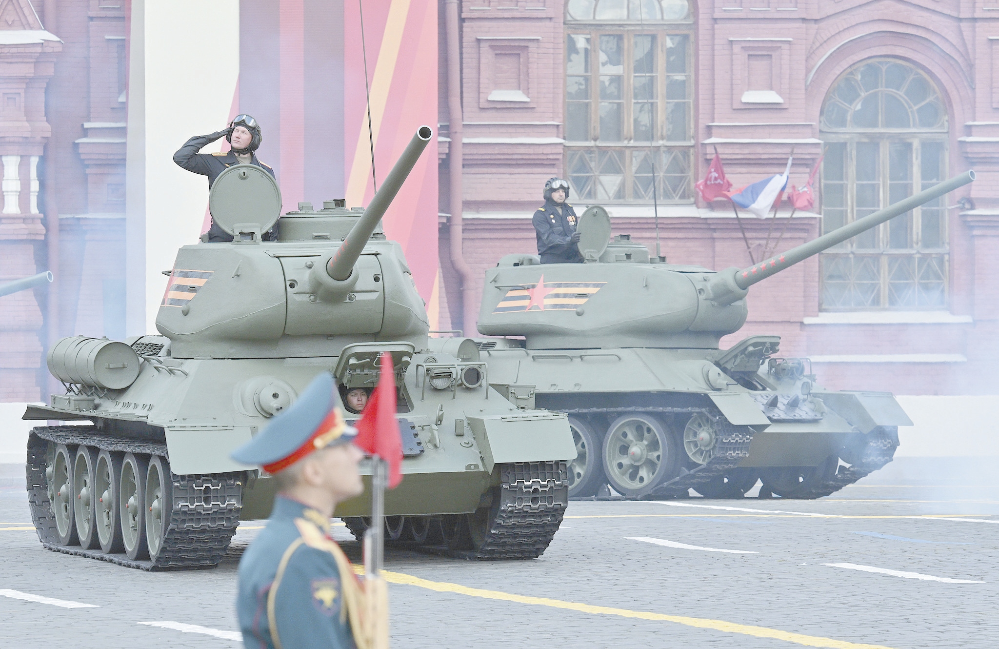 T-34坦克(视觉中国)