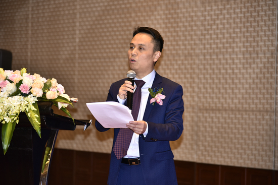 成都天奥电子股份有限公司副总经理刘类骥致辞