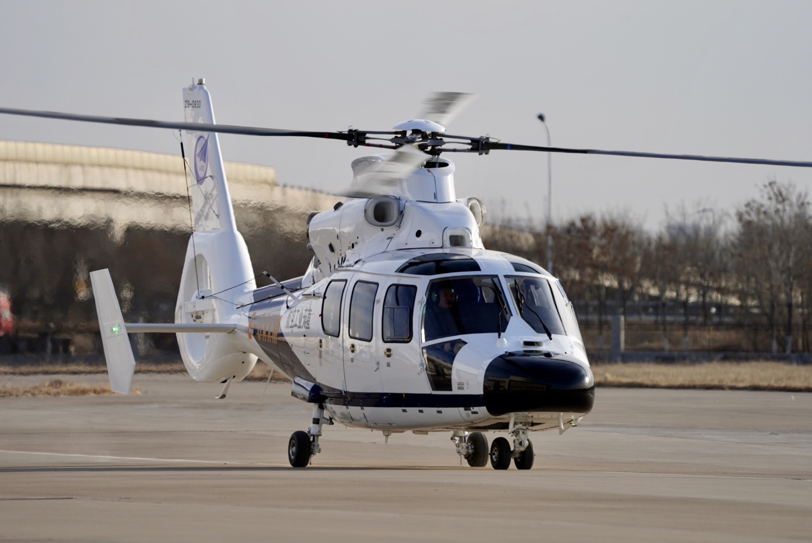 国产4吨级新型直升机AC332重磅发布_新闻中心_中国网