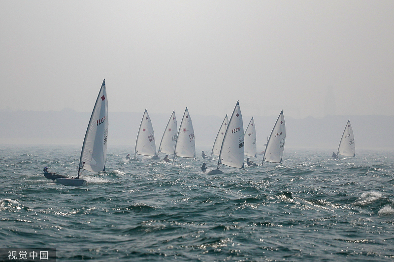 山东日照山东省运会帆船帆板决赛开幕碧海蓝天扬帆竞技