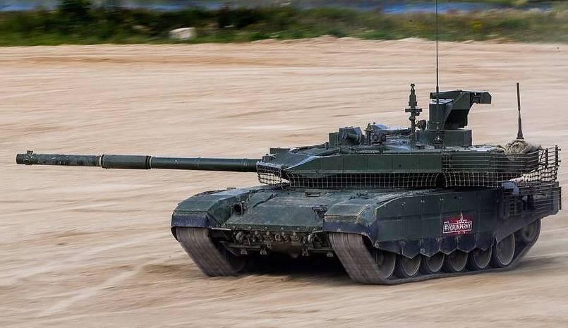 T-90M坦克进行作战性能展示