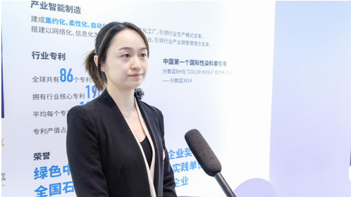 图为绍兴市上虞区科技局党组成员、曹娥江科创走廊建设服务中心主任钱晓婧接受环球网专访。