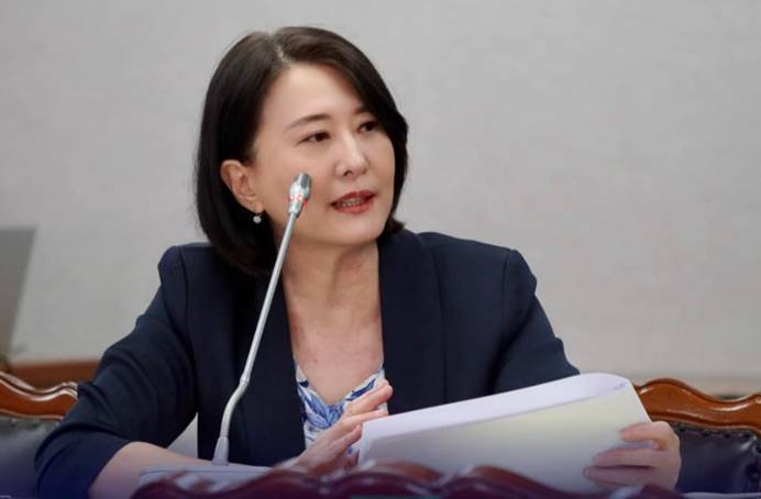 王鸿薇 资料图 图源:王鸿薇脸书