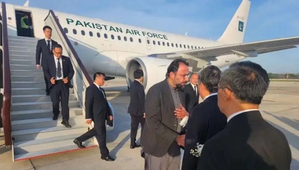 巴基斯坦恐袭案遇难同胞遗体回祖国巴总理向中方遇难人员表示深切哀悼