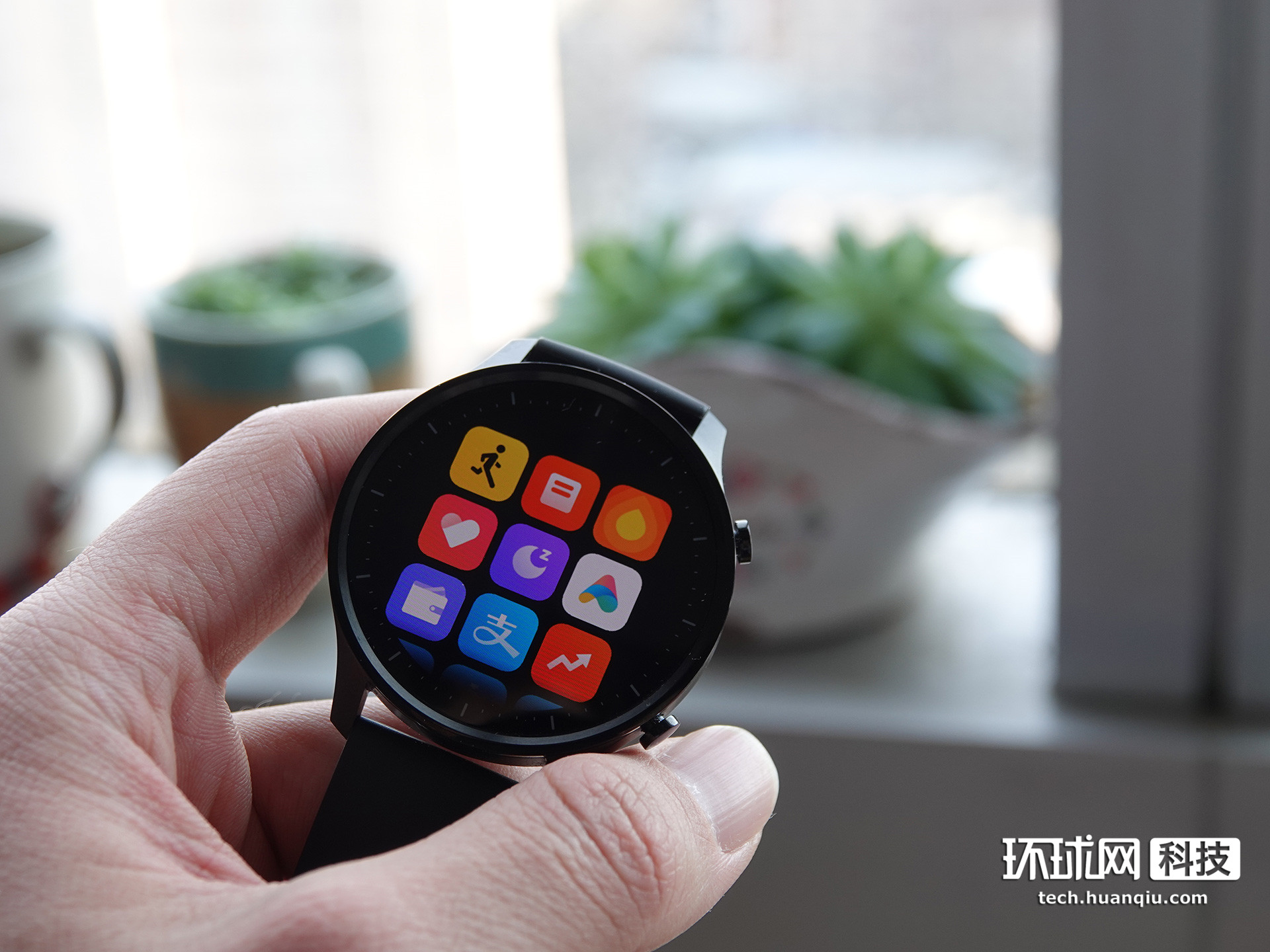 小米手表color抢先体验除了长续航还有潮流元素